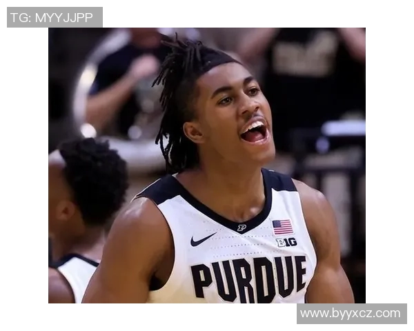 杰登艾维：从新秀到明星球员的成长之路与未来展望